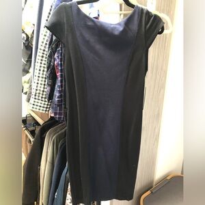 Alice and Olivia navy black color lock dress